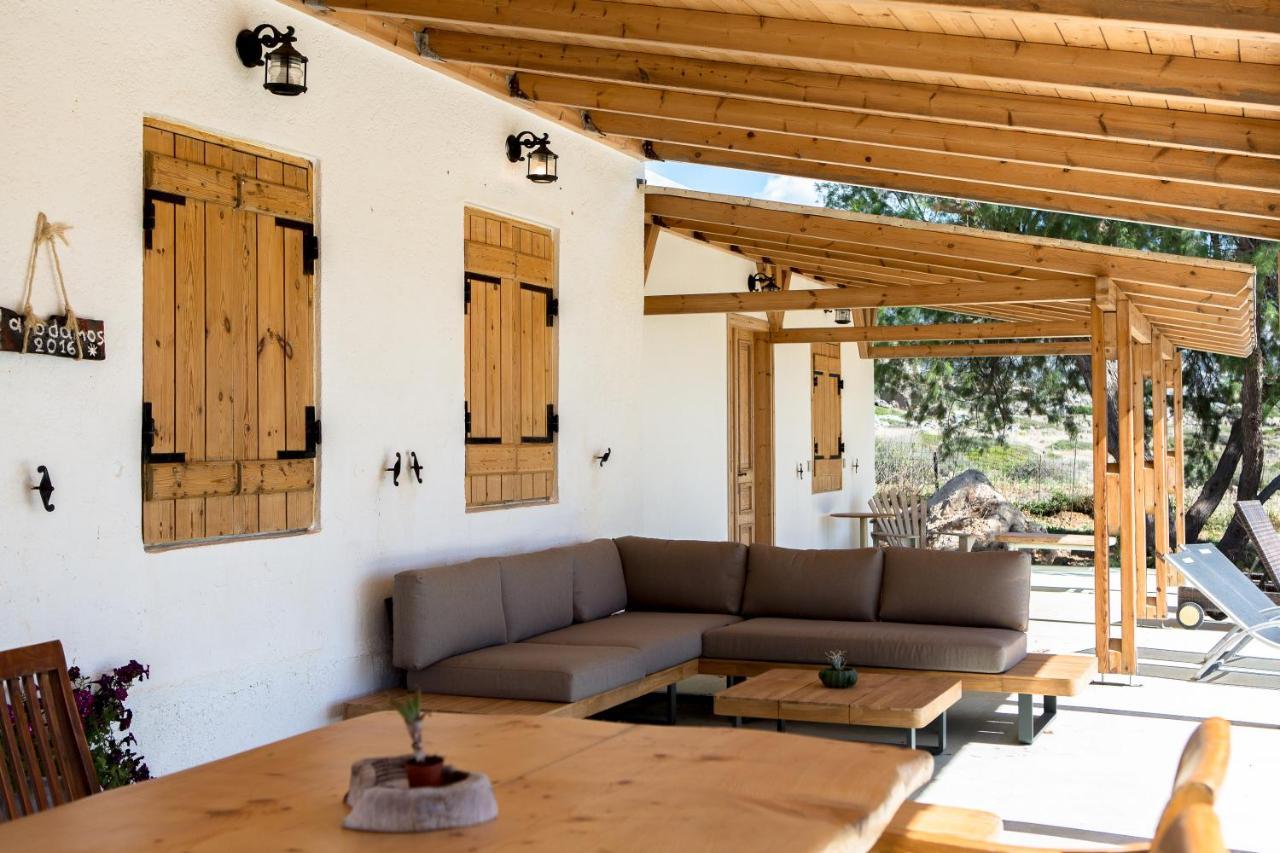 Mera Beachfront House - Falasarna Exterior photo